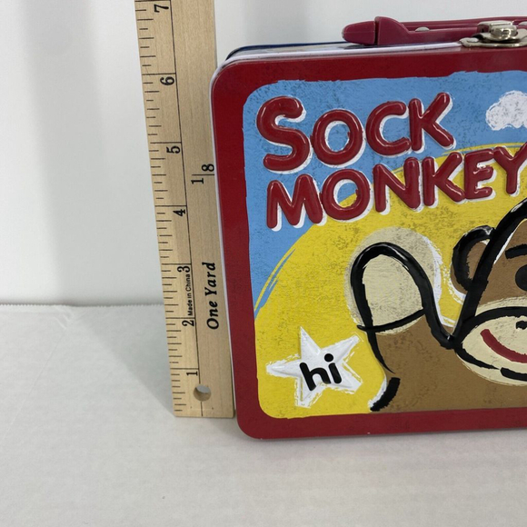 Schylling 2008 3D Sock Monkey Metal Lunch Box EUC Collectible Keepsake Box - Picture 11 of 11